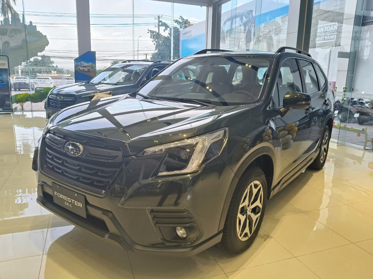 SUBARU FORESTER 2.0i-L